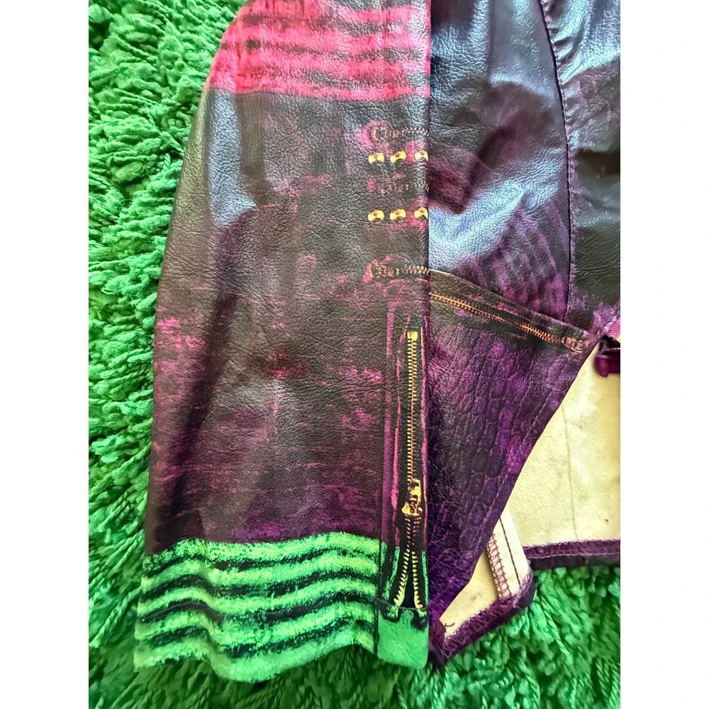 Disney Store Descendants Mal Jacket Girls 7/8 Purple Excellent Dragon Heart Moto